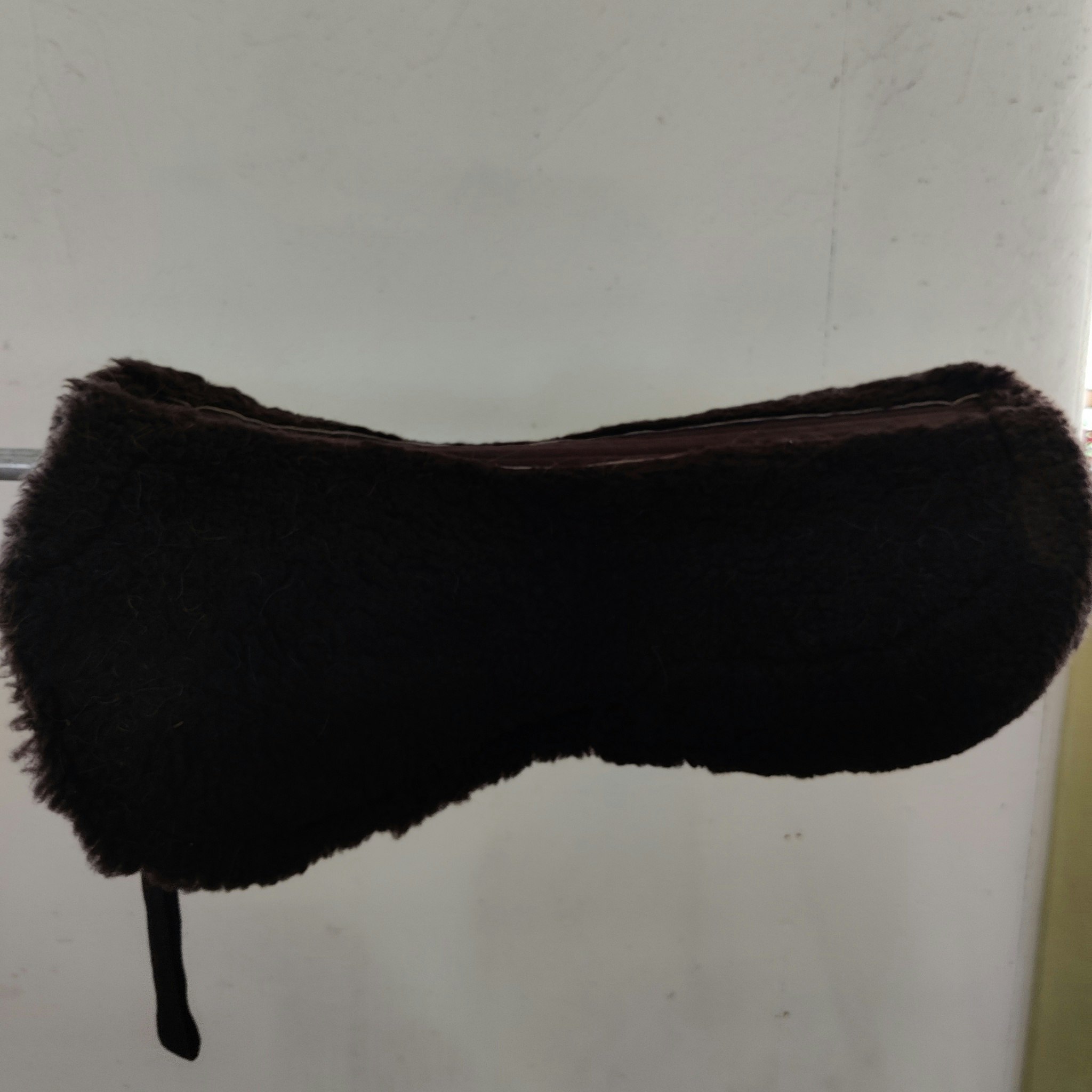 Brun fårskinnspadd med kanal Genuine Sherpa LARGE
