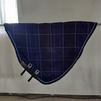 Rutigt halstäcke 135 cm ca 200 g Pessoa