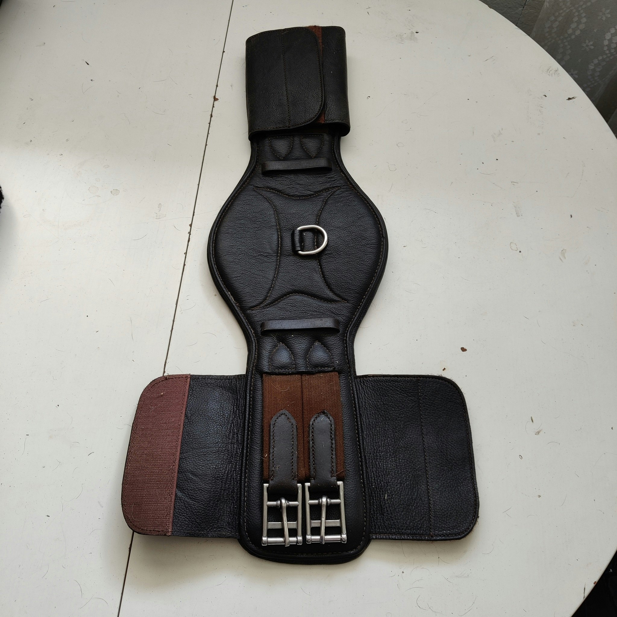 Svart sadelgjord 60 cm Hansbo