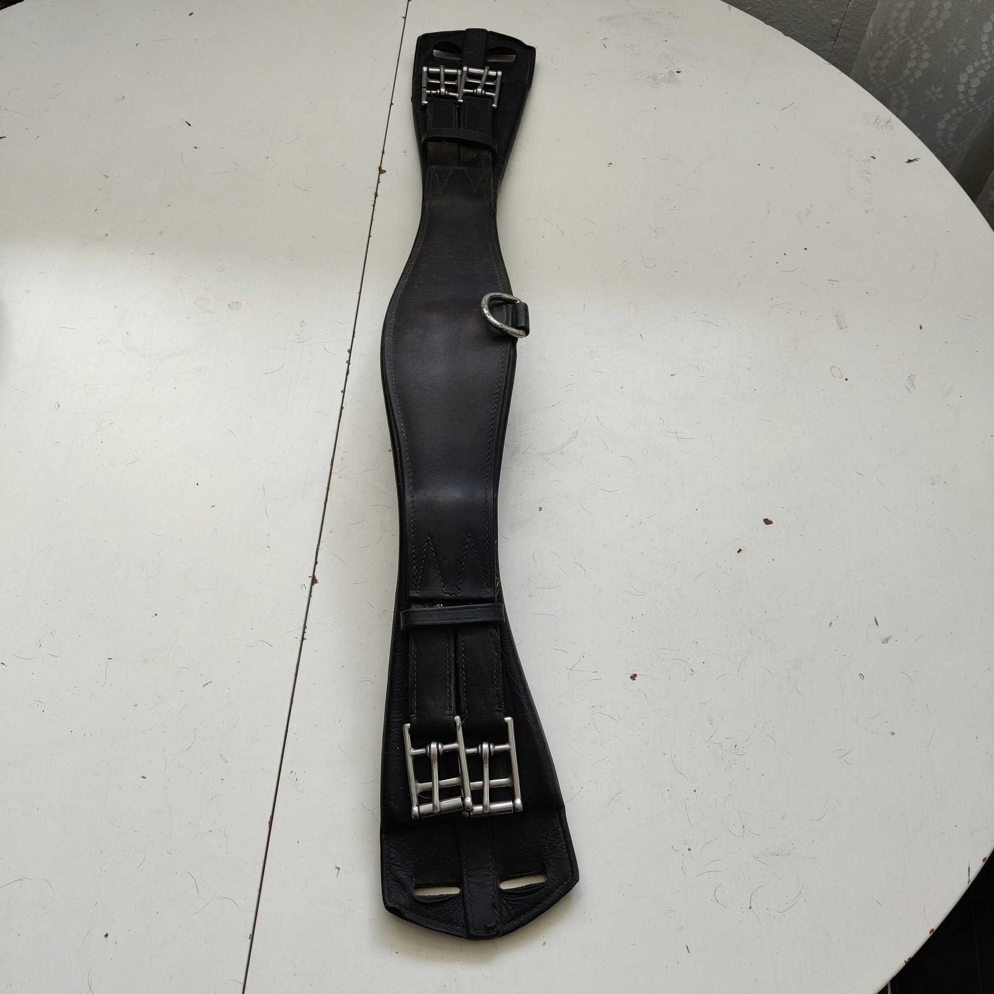 Svart sadelgjord 65 cm