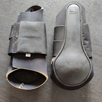 Svarta strykkappor Protector LARGE