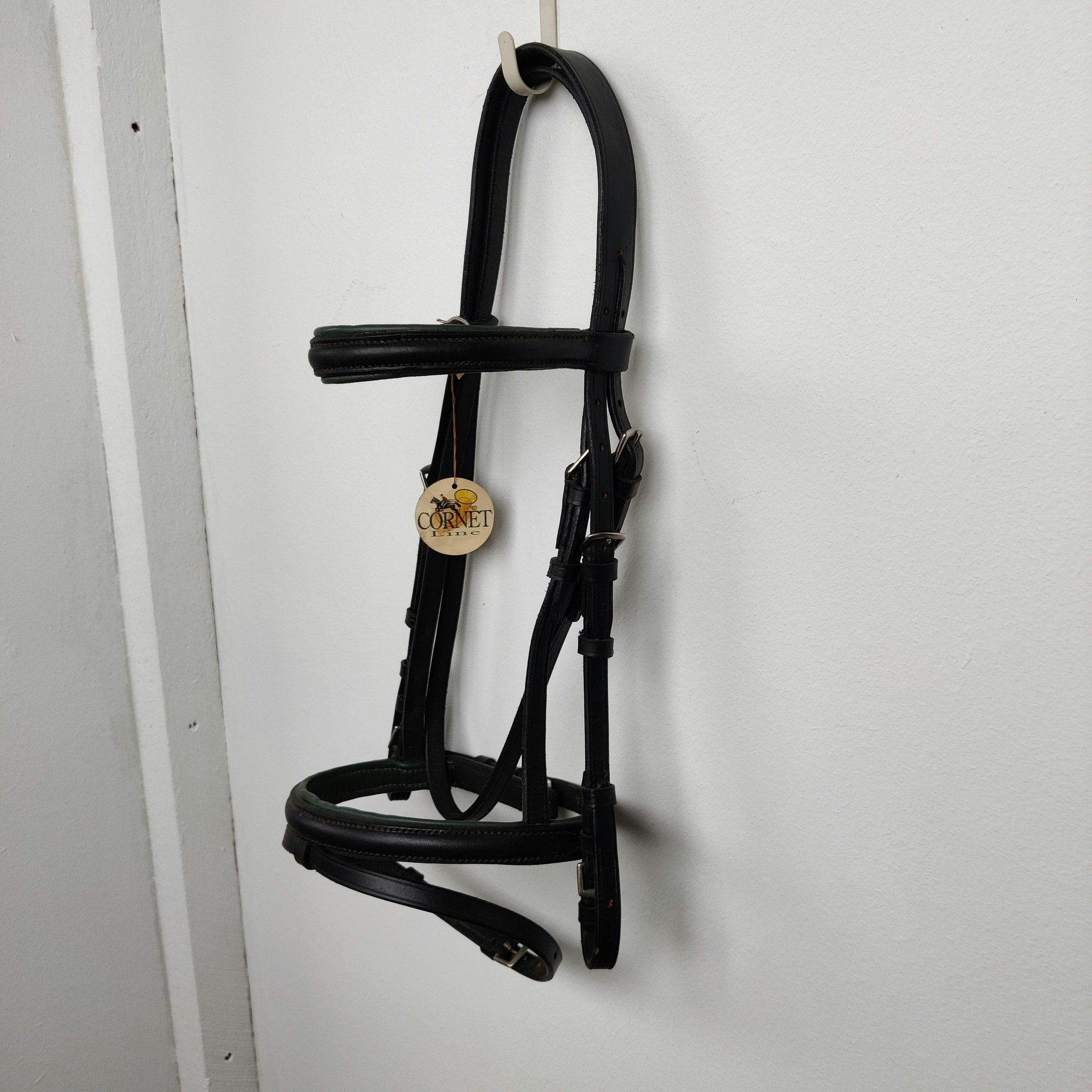 Svart träns med grönt foder Källquists PONNY