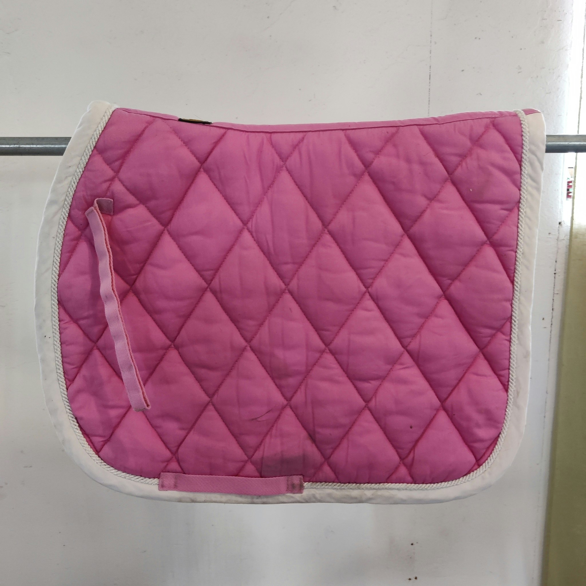 Rosa dressyrschabrak COB