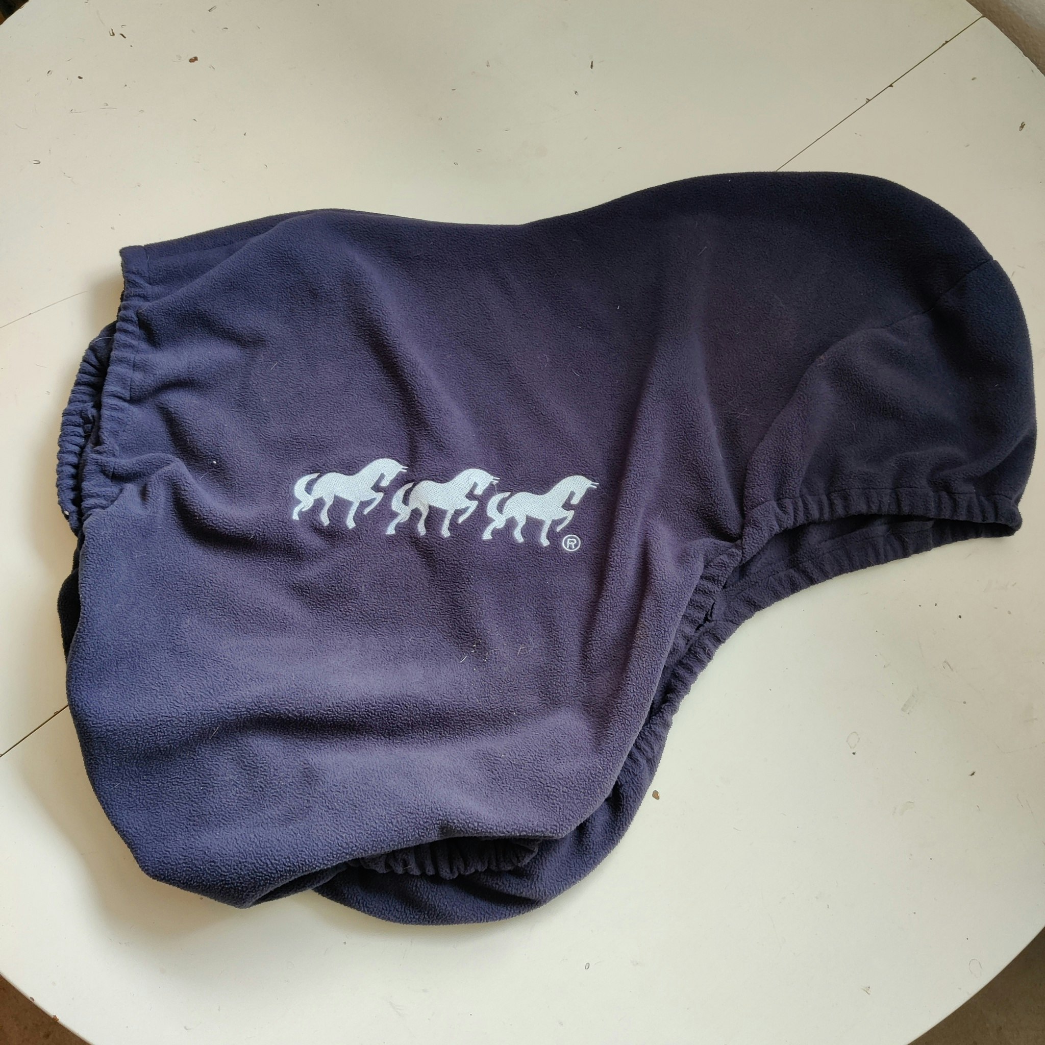 Blått sadelöverdrag fleece