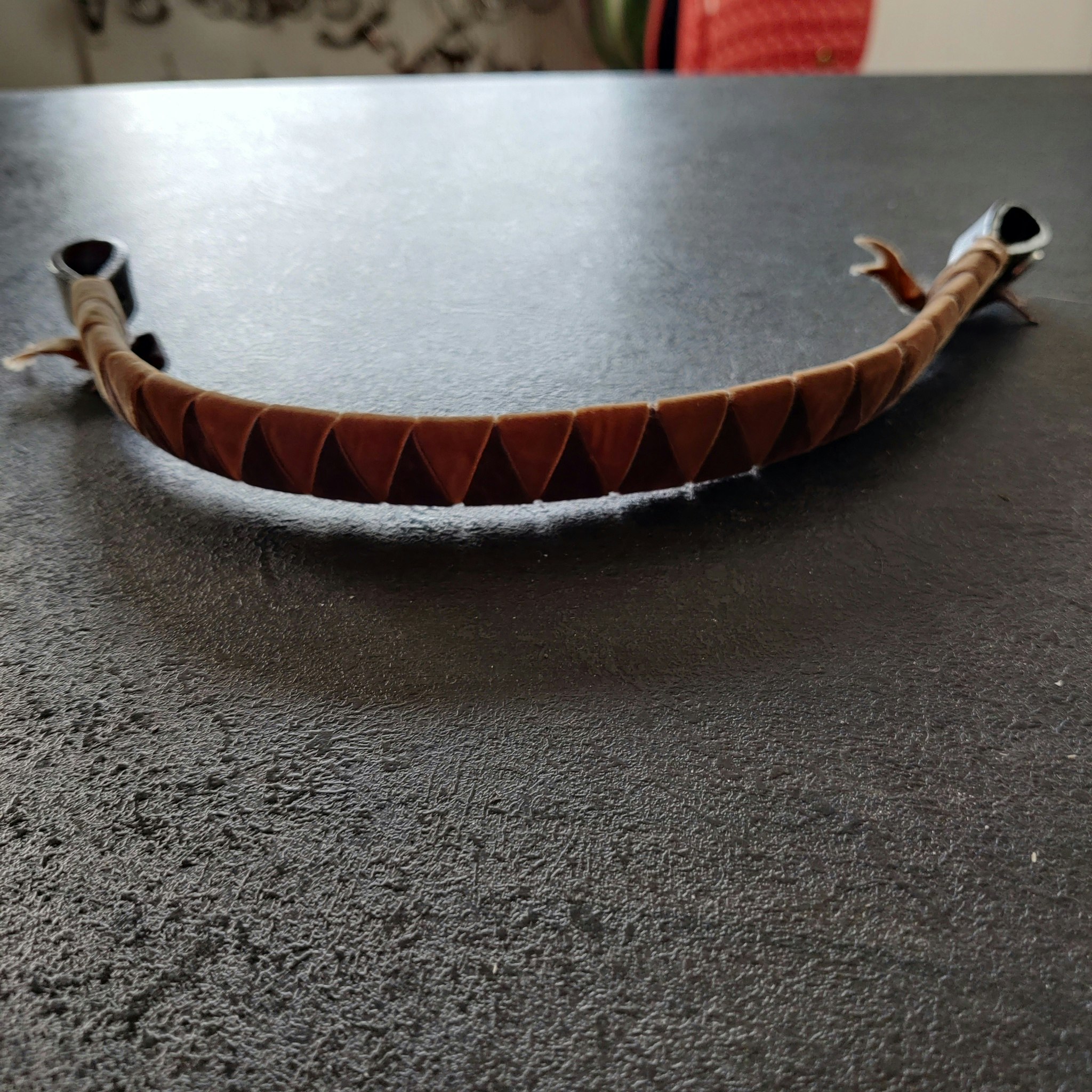 Flätat pannband sammet 39 cm Fairfield