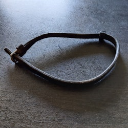 Svart nosrem 47 cm