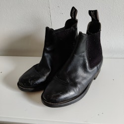 Svarta jodphurs storlek 35 Jacson