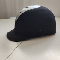 Svart ridhjälm Strl 55 CRW