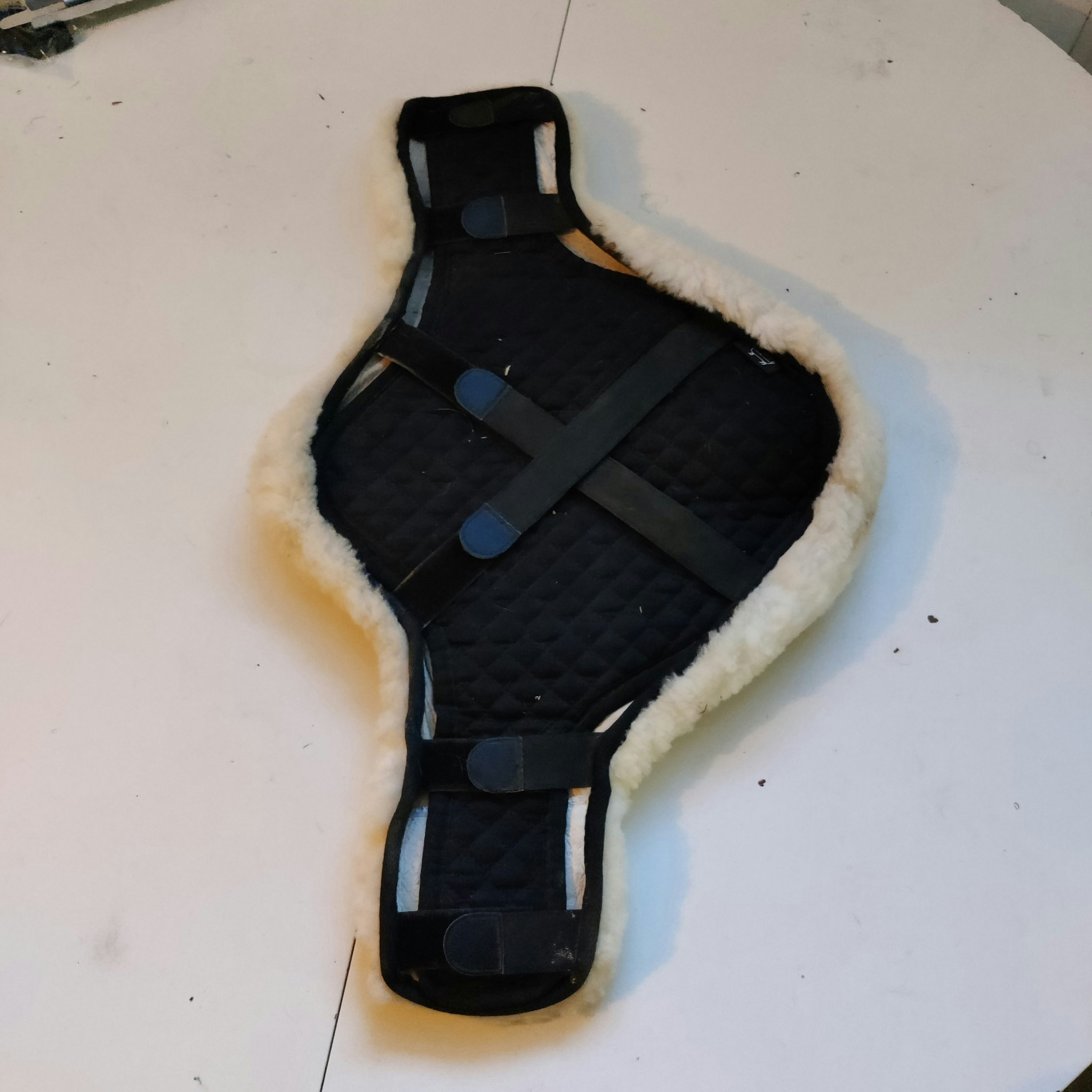 Fårskinn till magplatta Genuine Sherpa LARGE
