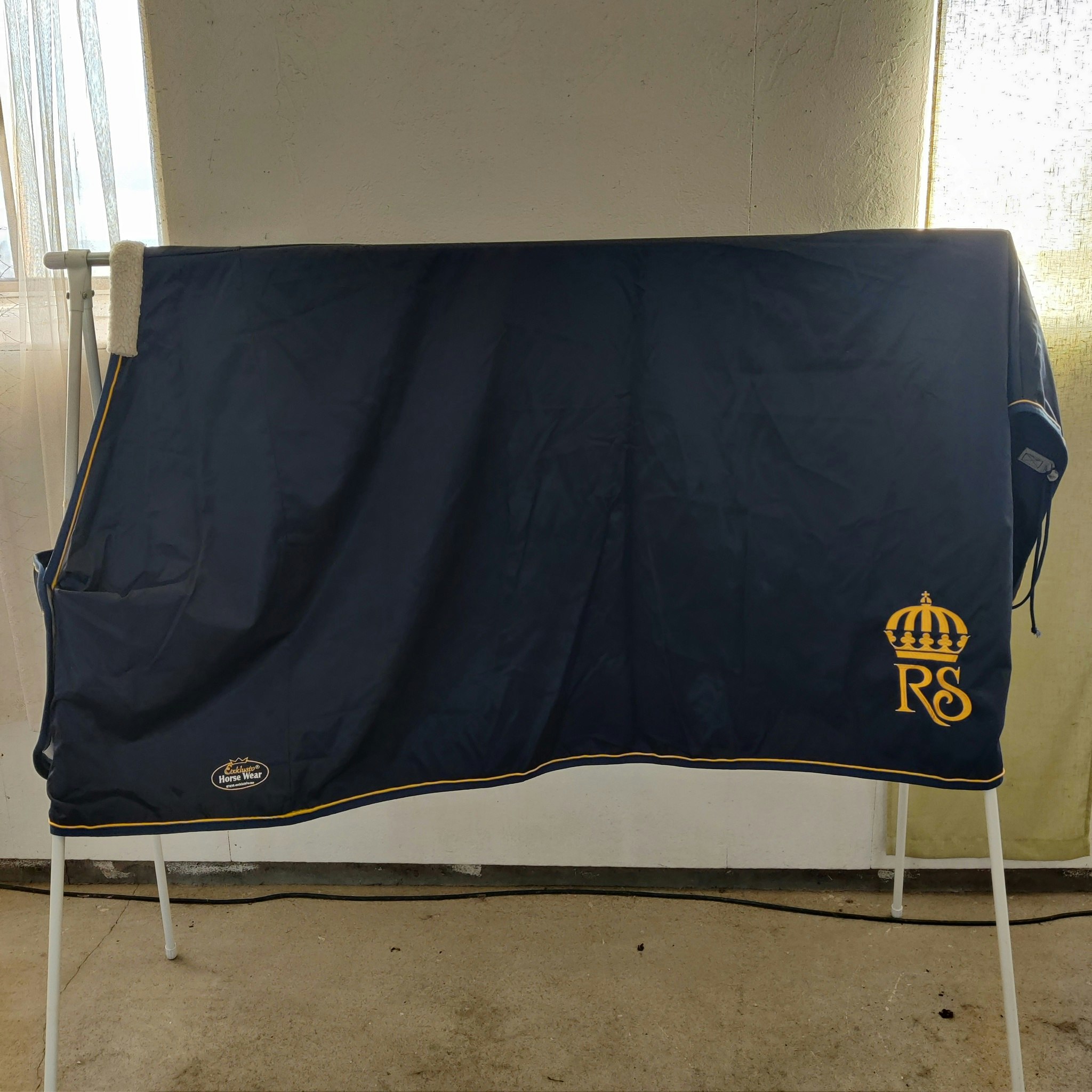 Blått vinnartäcke 155 cm Exclusive Horsewear