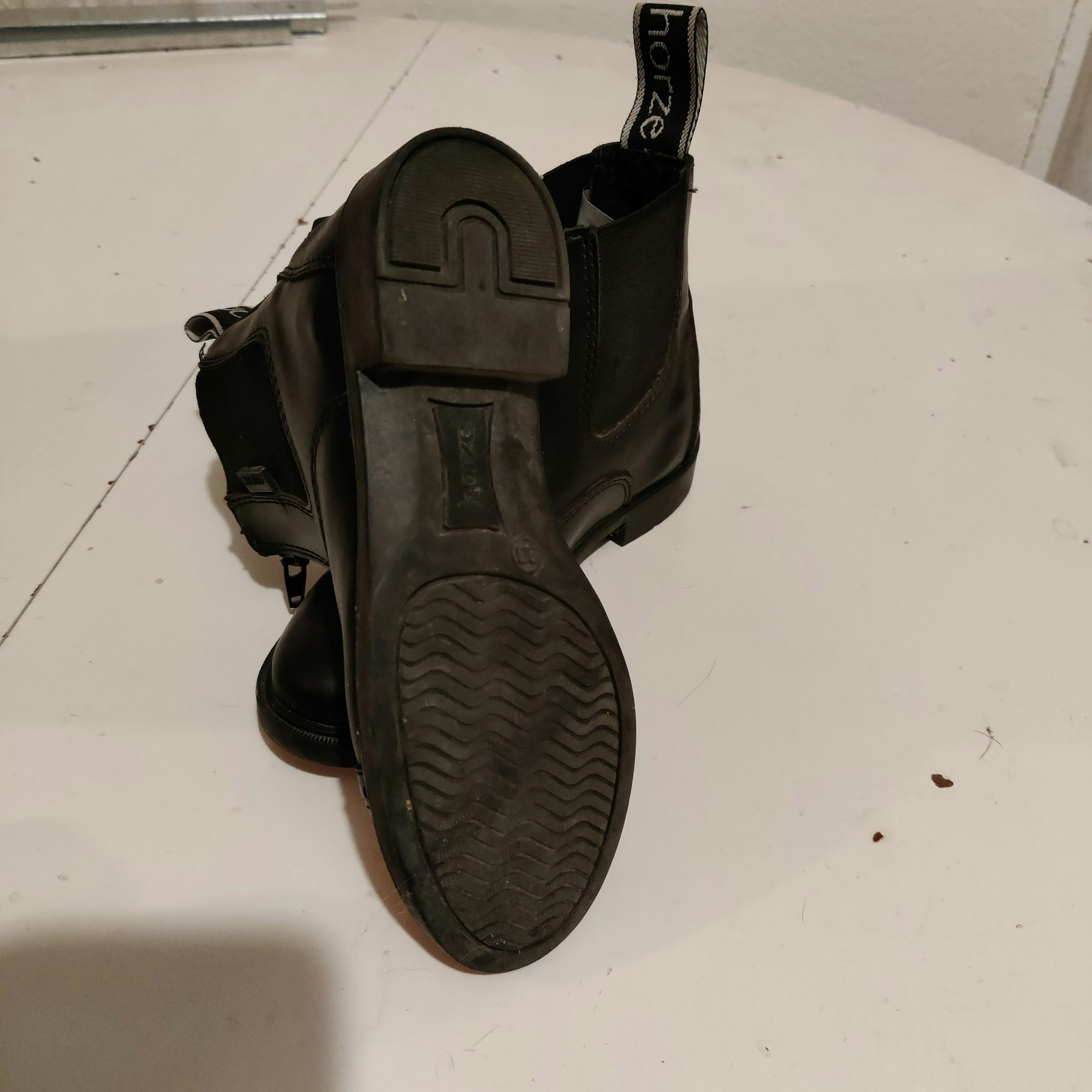 Svarta ridskor Horze strl 30