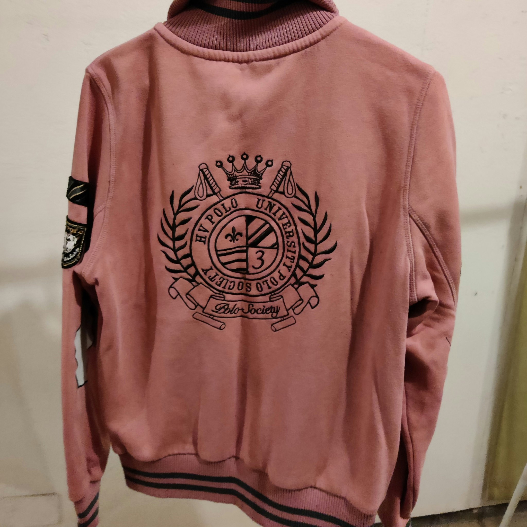 Rosa svettisjacka HV Polo MEDIUM