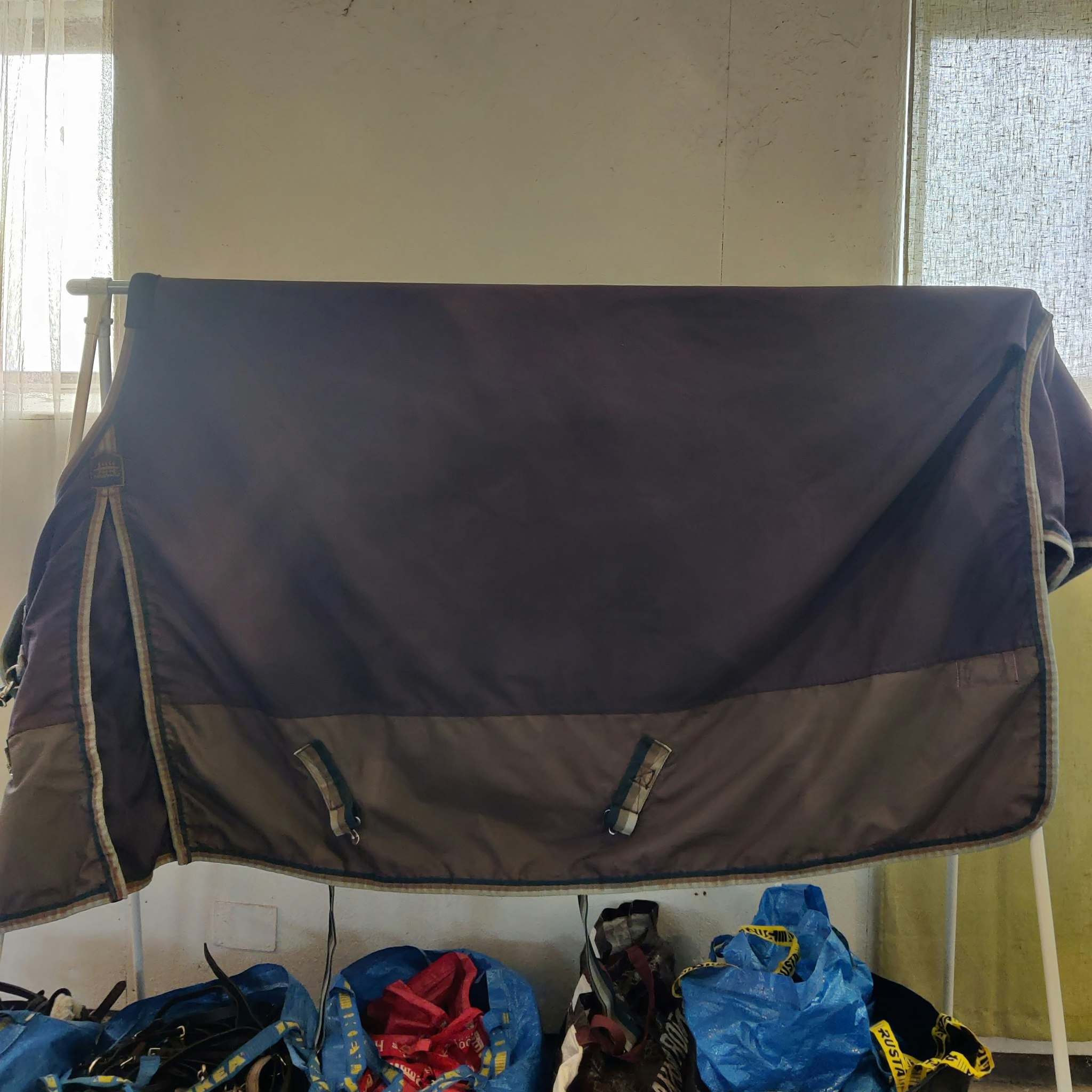 Regntäcke med nätfoder Hansbo Basic 145 cm