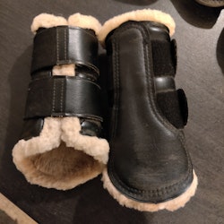 Svarta fluffdamasker MEDIUM