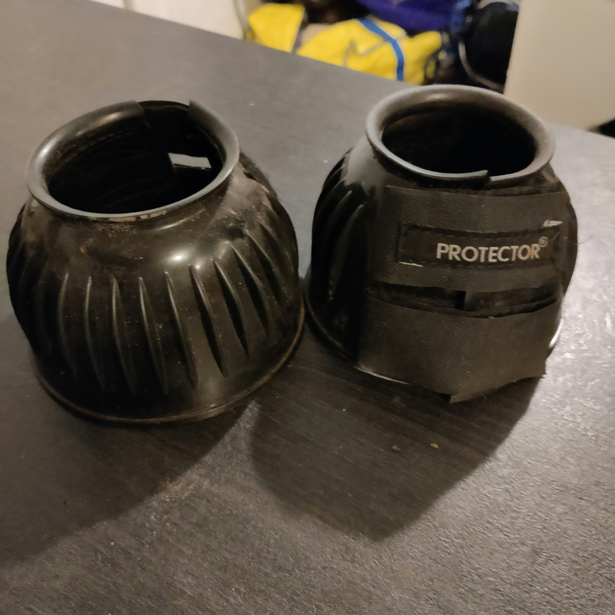 Svarta gummiboots Protector MEDIUM
