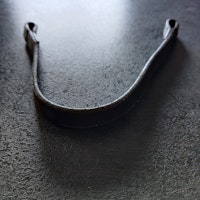 Mörkbrunt slätt pannband Claridge House 40 cm