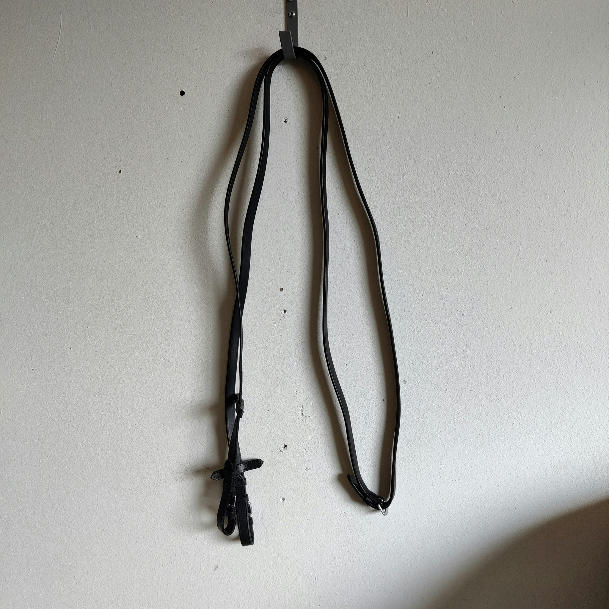 Svarta släta lädertyglar PONNY