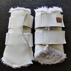 Vita fluffdamasker Jacson COB