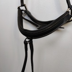 Svart bred nosgrimma FULL