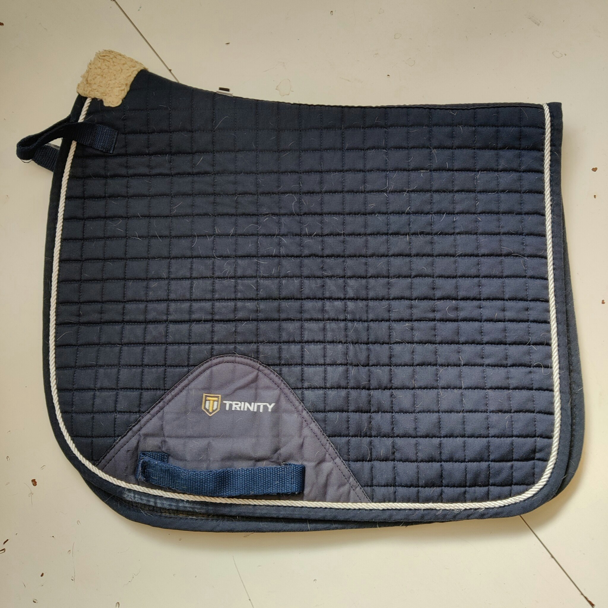 Blått dressyrschabrak Trinity PONNY