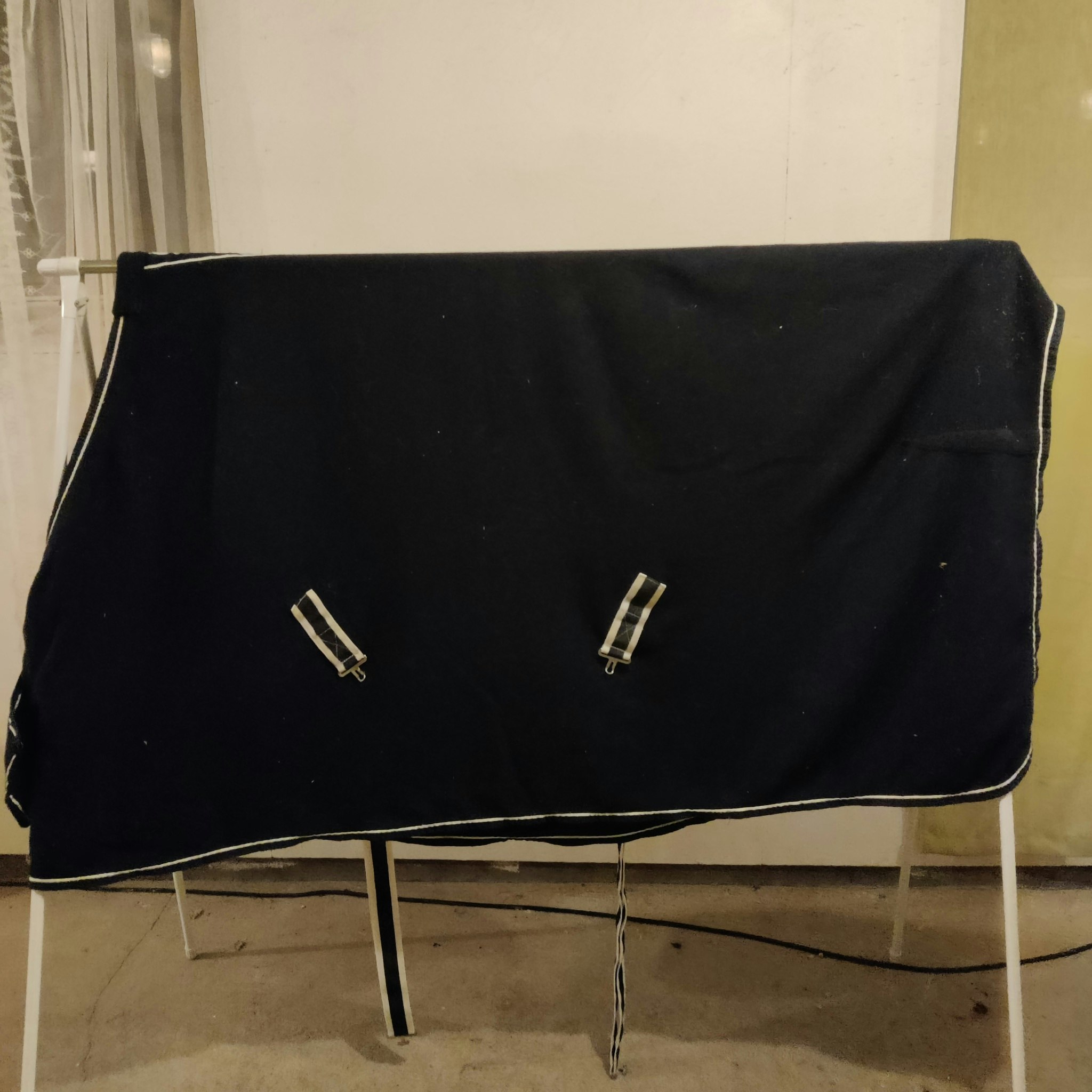 Blått fleecetäcke 145 cm Copperfield