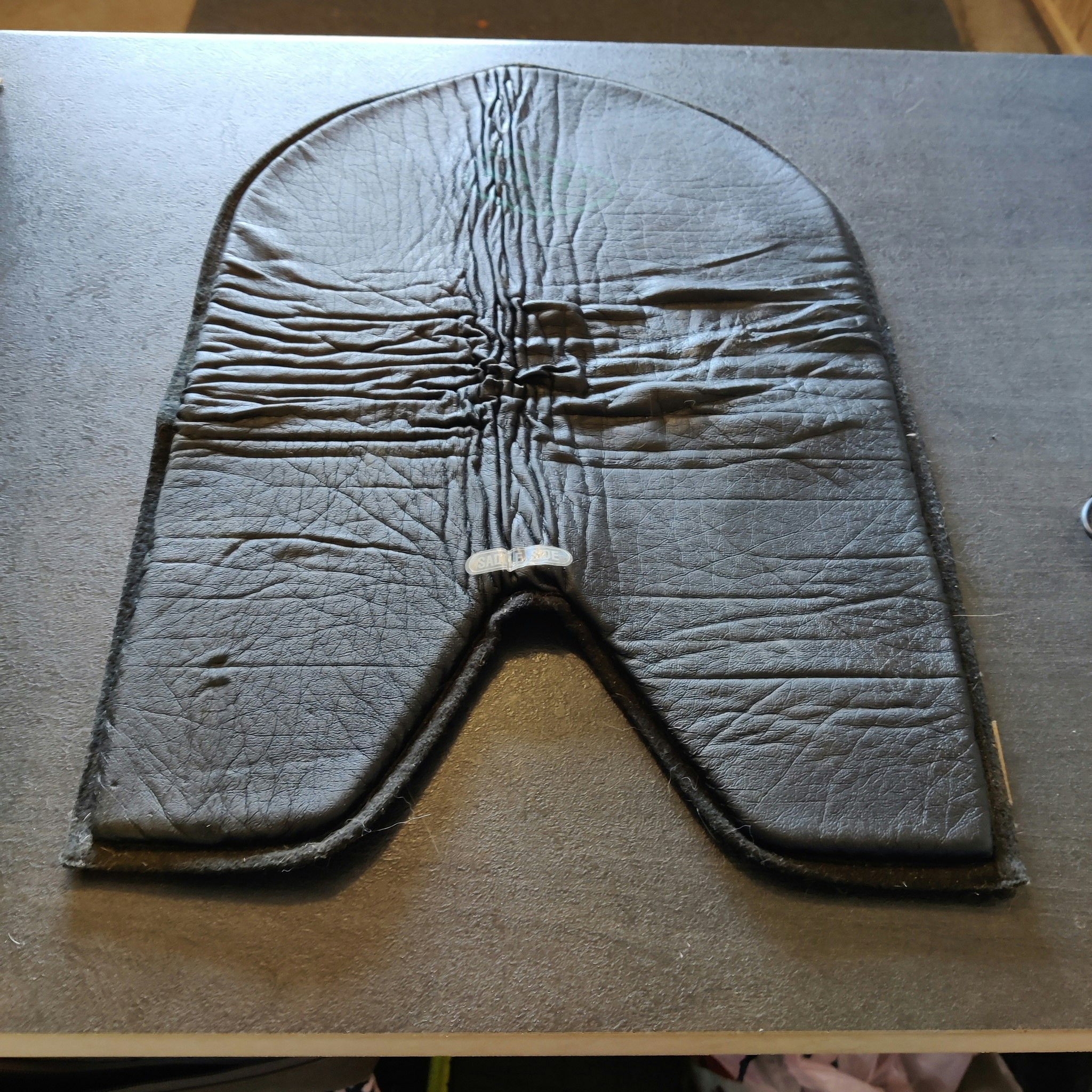 Svart tjockare gelpad Alfa-Gel FULL