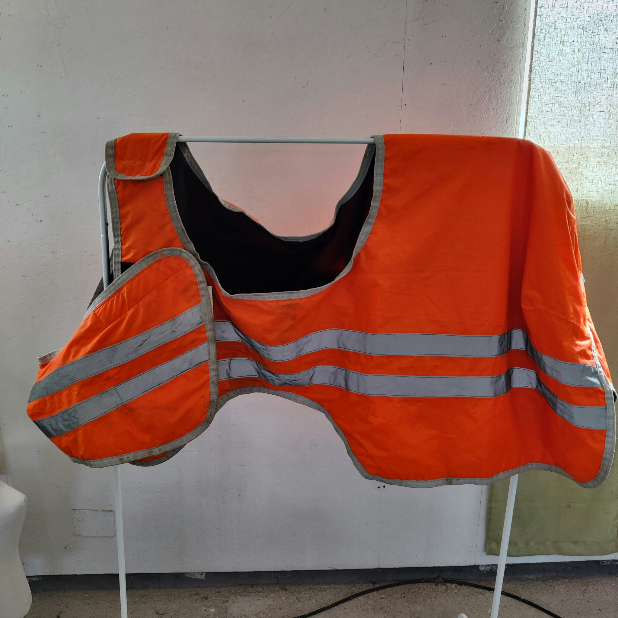 Fodrat ridtäcke reflex 135 cm