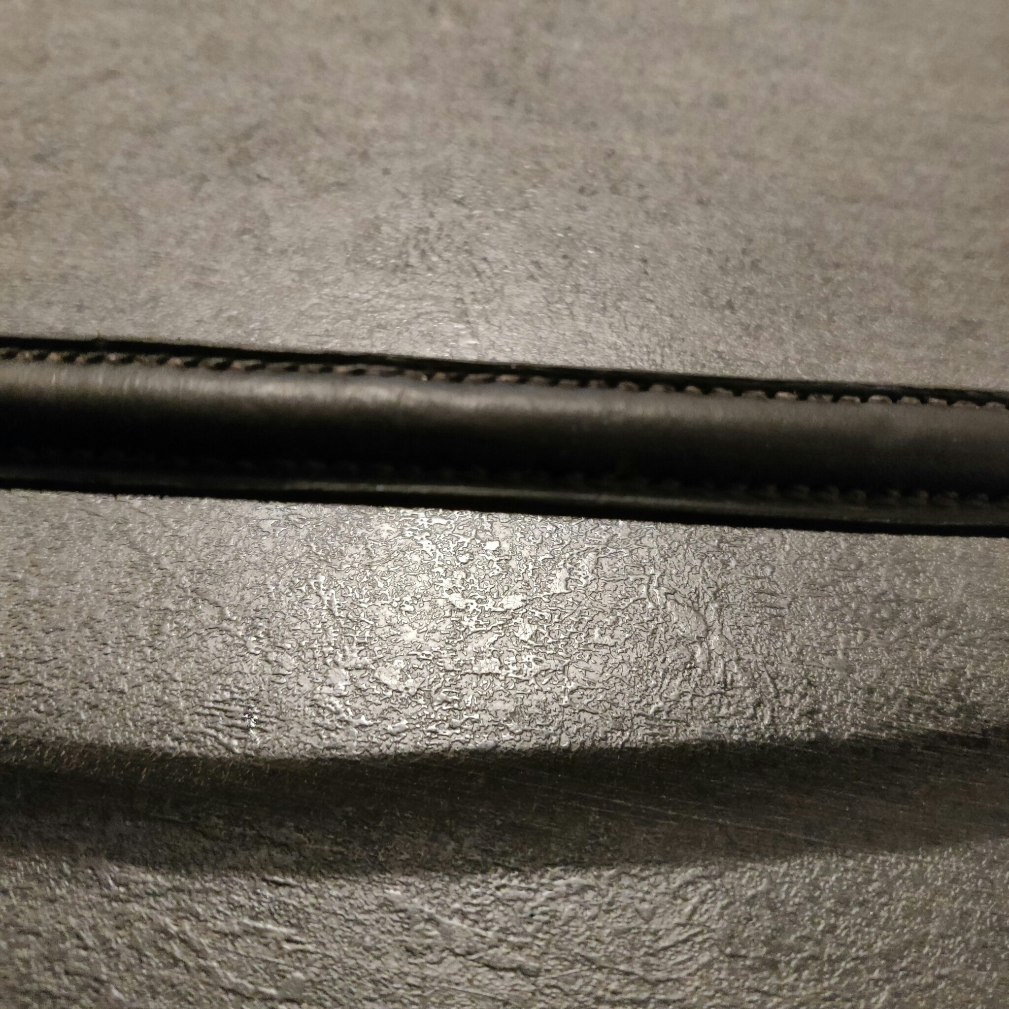 Svart pannband  40 cm FULL