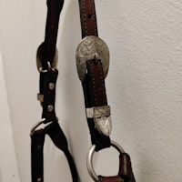 Brunt showhalter storlek yearling