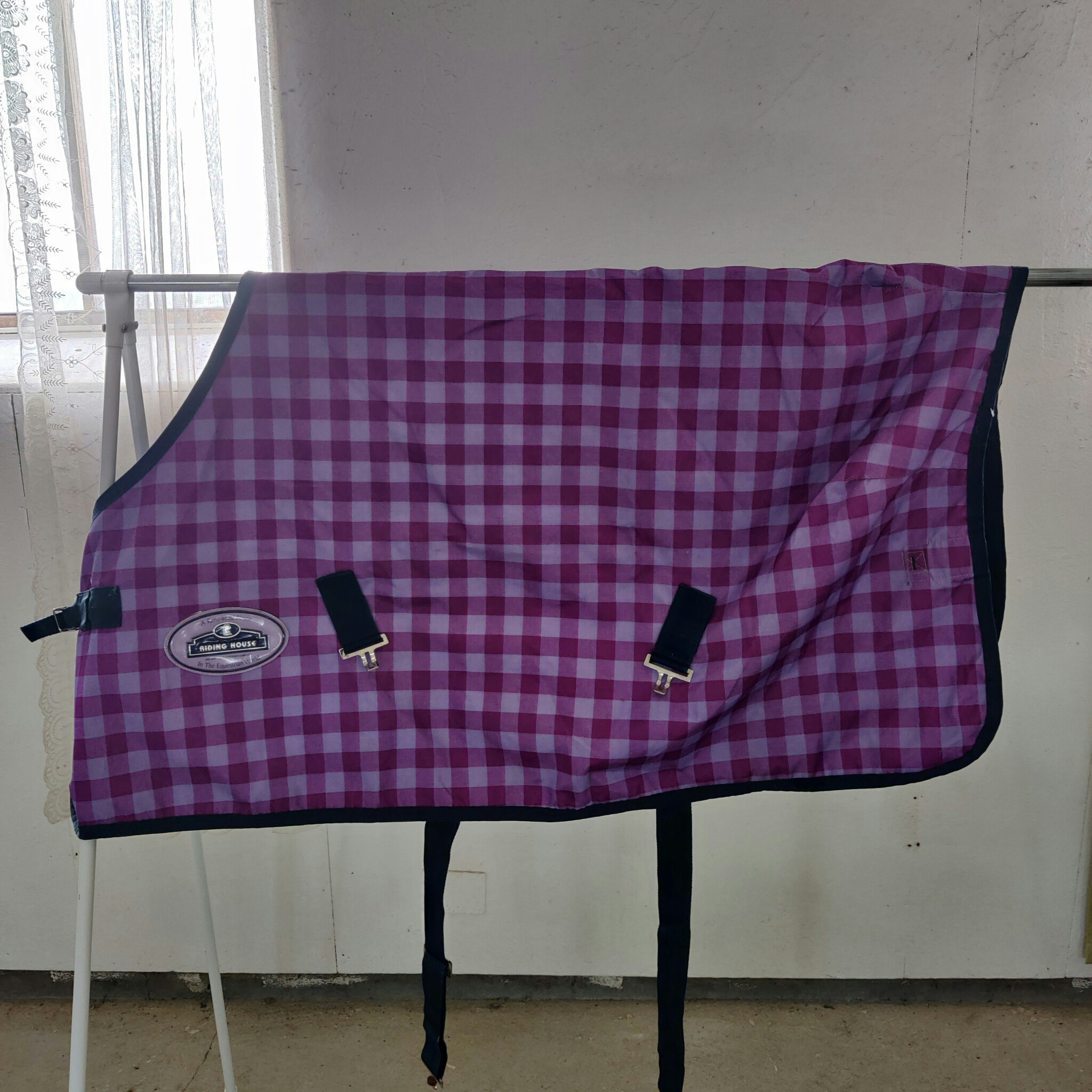 Rutigt regntäcke Riding House 95 cm 0 g