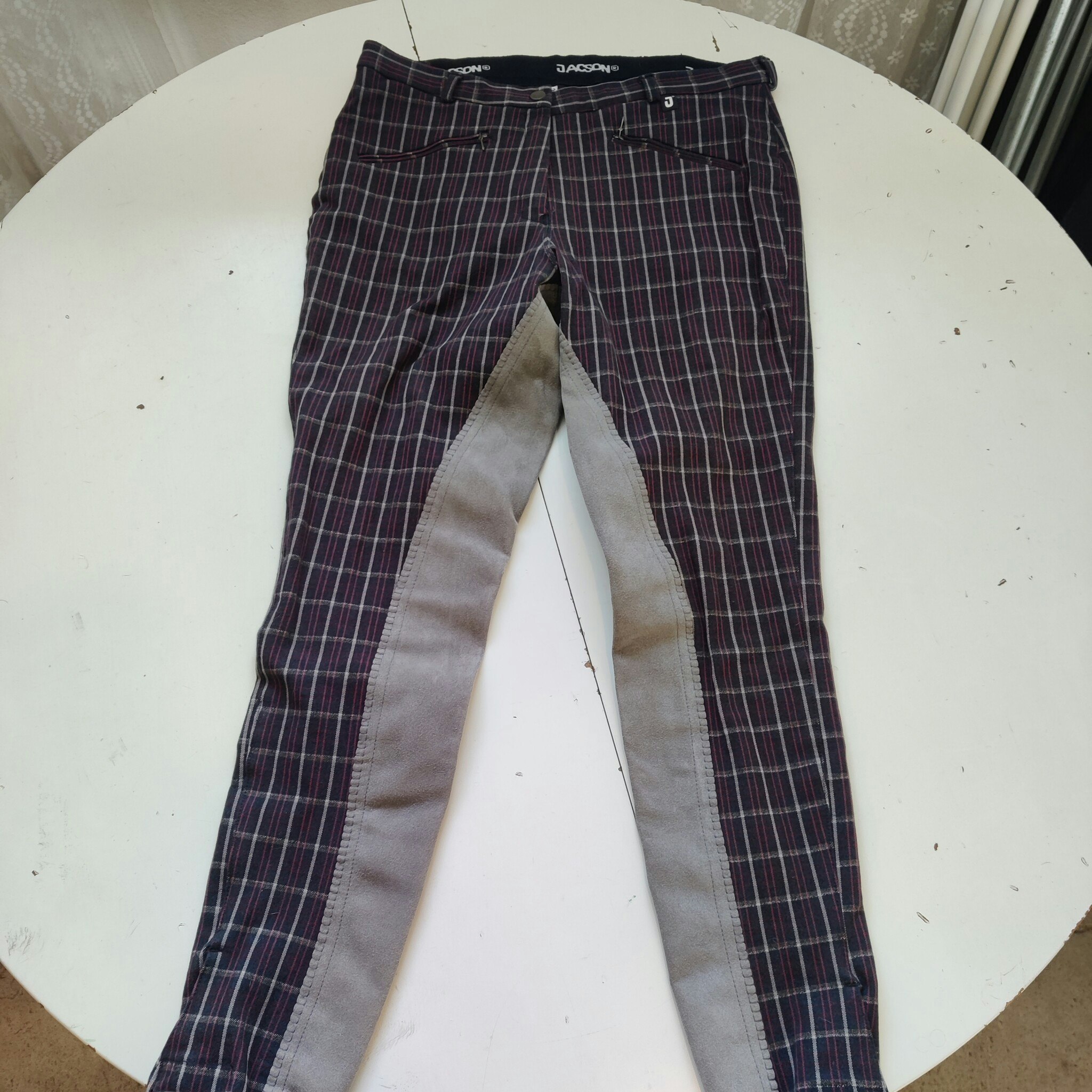 Rutiga helskodda ridbyxor strl 42. Jacson