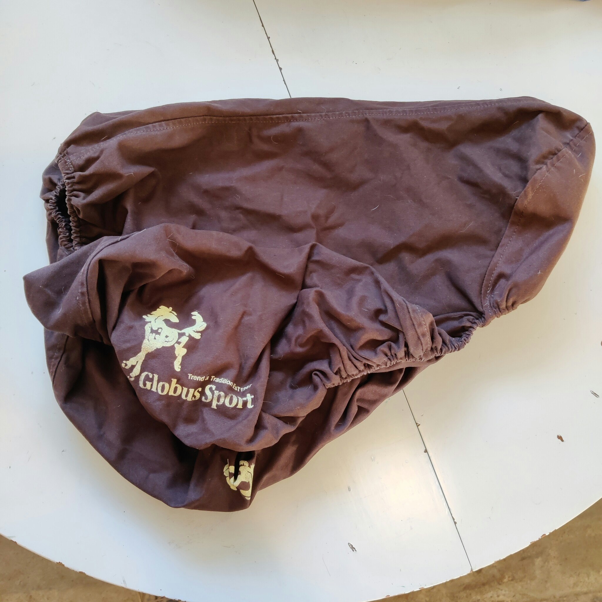Brunt sadelöverdrag Globus