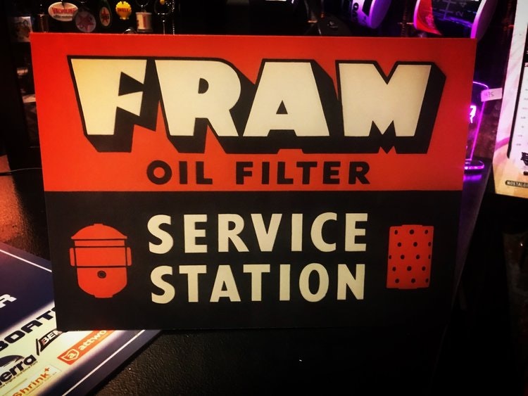 Retro skylt plåt 20x30cm Fram Service station
