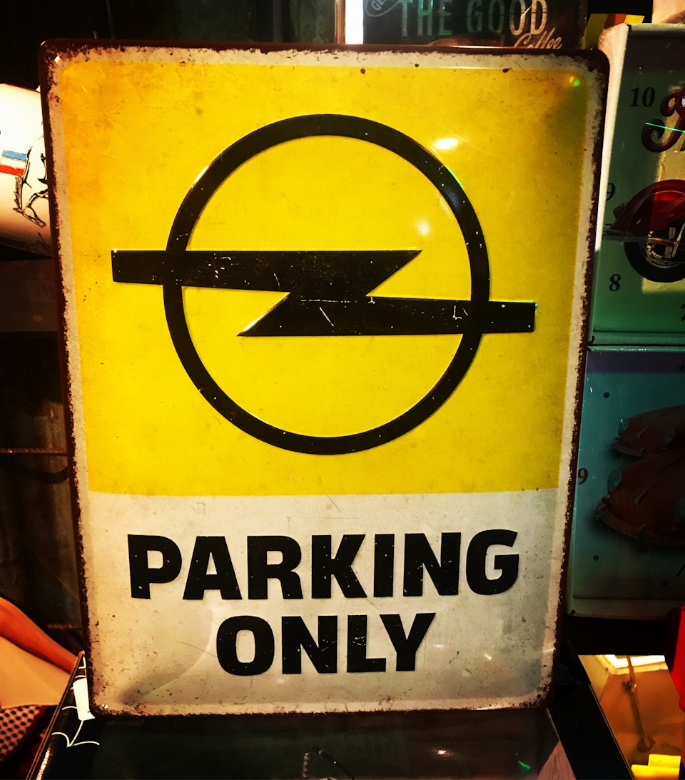 Opel "Parking Only" Plåtskylt