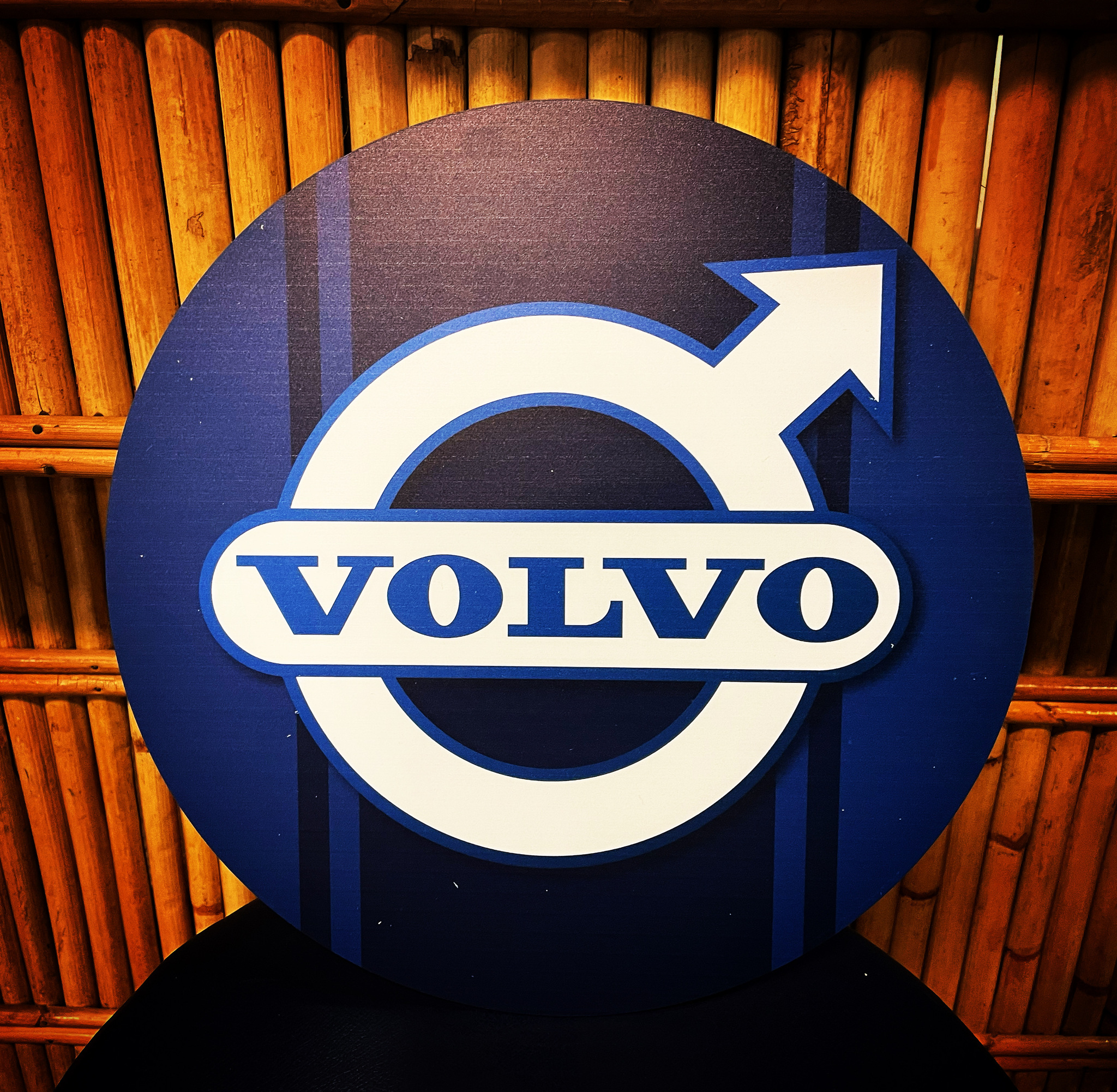Retro skylt vinyl 30cm Volvo