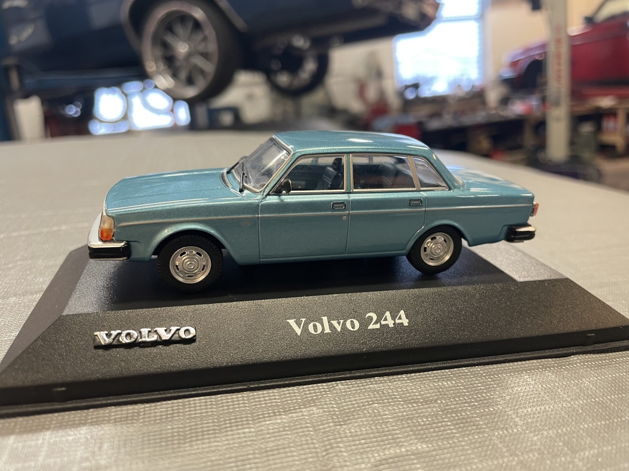 Volvo 244