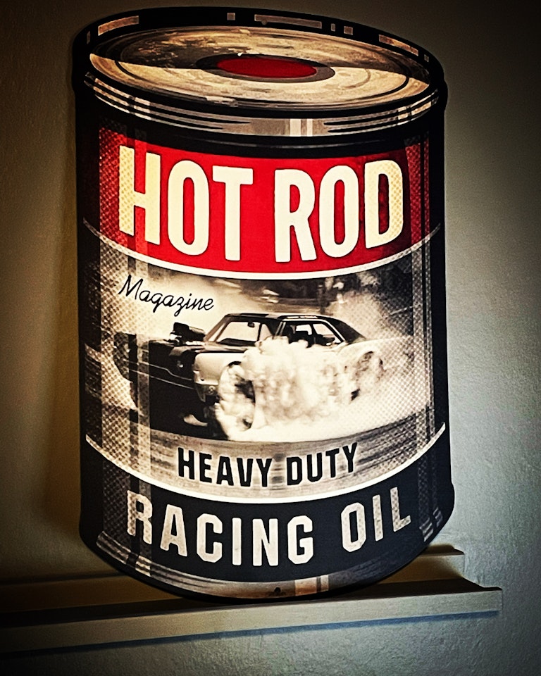 HotRod Magazine Racing Oil  Plåtskylt.  www.seastreetgarage.se