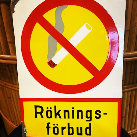 Rökningsförbud emaljskylt