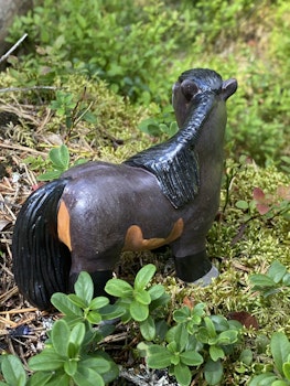 Mörkbrun nordsvensk knubbis