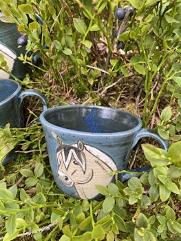 Drejad mugg med fjording