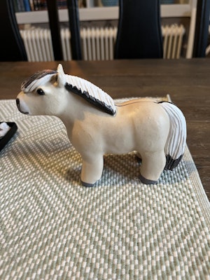 Brunblack knubbis fjording