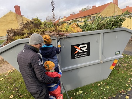 10 kbm container- Sorterat avfall  -Ris och grenar