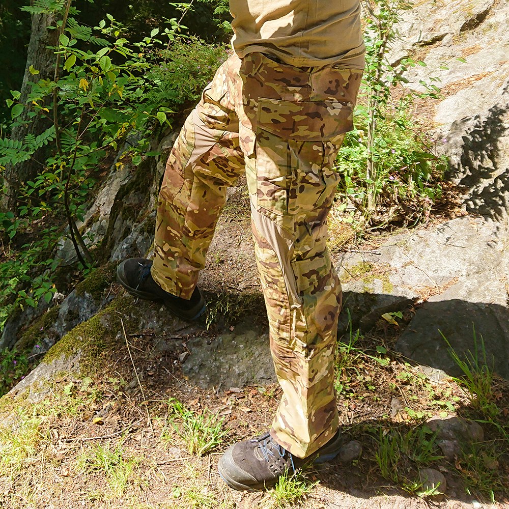 DELTA SIX Tactical Pants V3 w/ Protectors - Multicam - Hypersports -  Hypersports » Nr.1 in Paintball and Event in Sweden!
