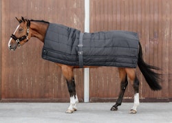 Kentucky Horse Duvet Black 300g