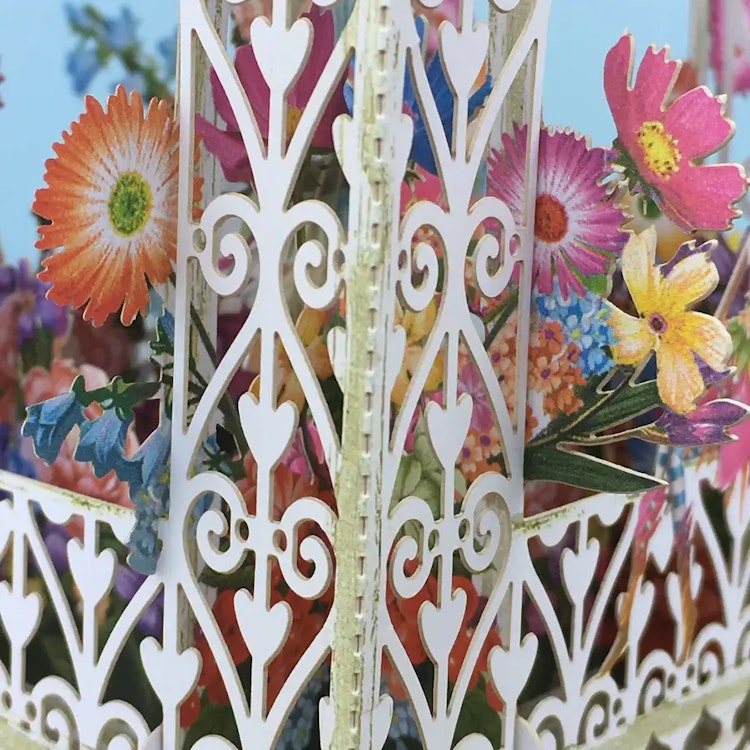Blomsterälvor kring fågelburen (6 kort med kuvert)