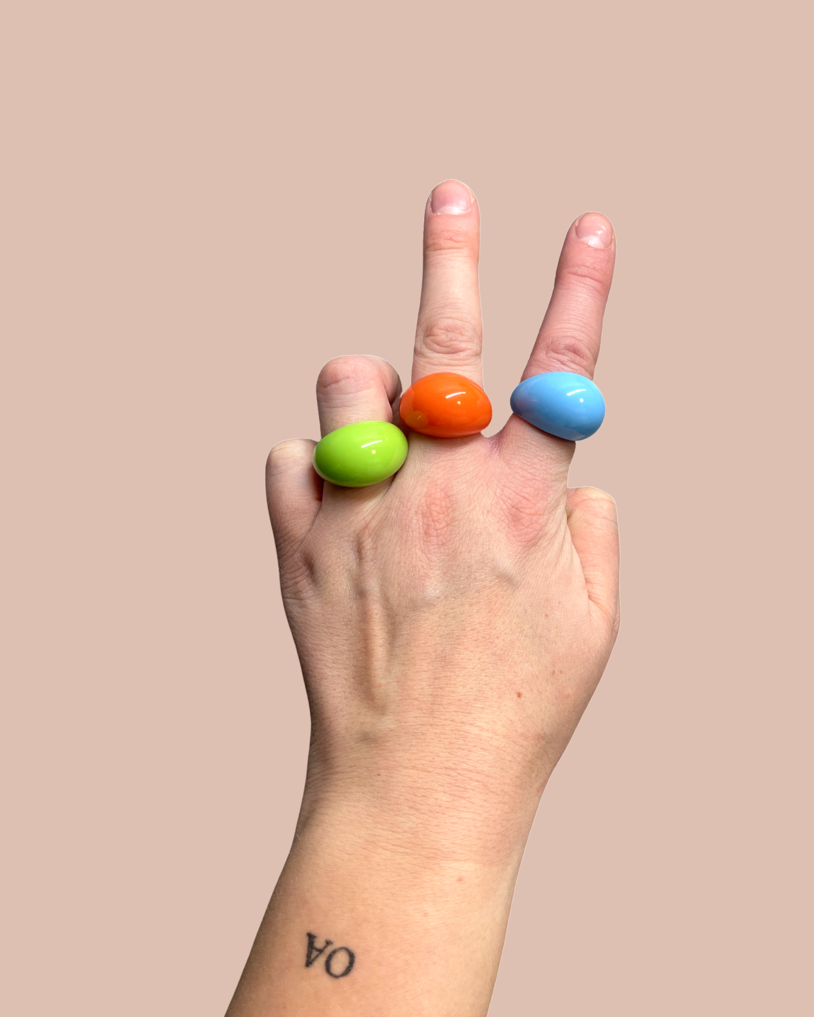 färgglada klumpiga ringar online