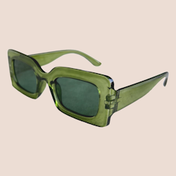 Är det 3D glasögon? #transparent-mörkgröna