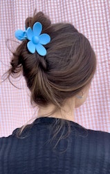 Stora blomman i håret #ljusblå