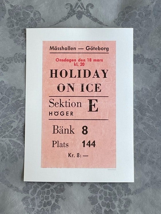 Retroprint - Holiday on Ice