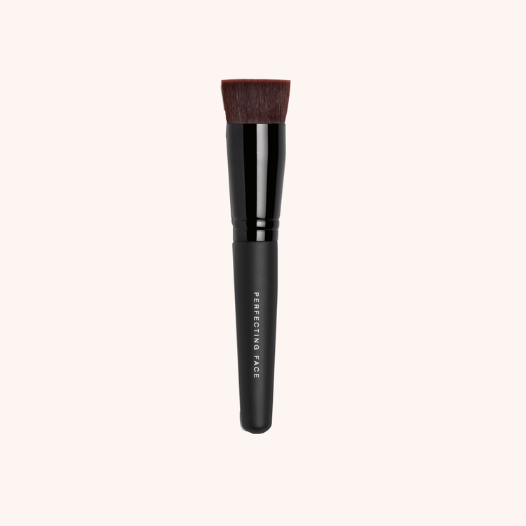 bareMinerals Perfecting Face Brush